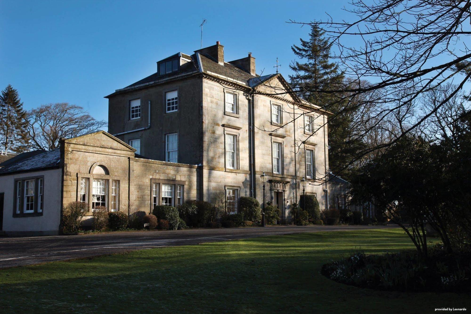 Strathaven Hotel Exterior photo