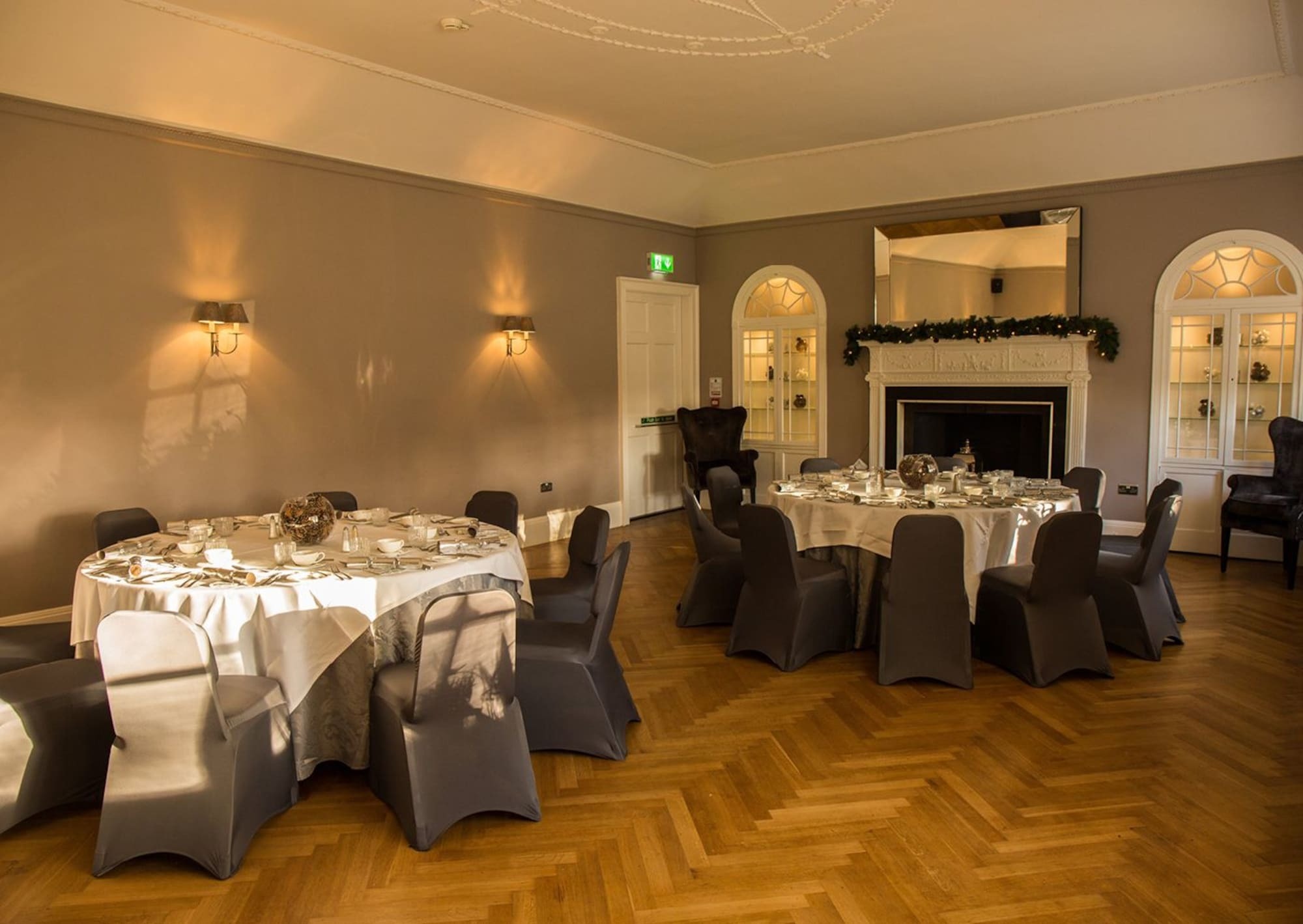 Strathaven Hotel Exterior photo
